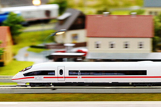 РЖД: в высокоскоростном поезде будет 8 вагонов и 4 класса обслуживания