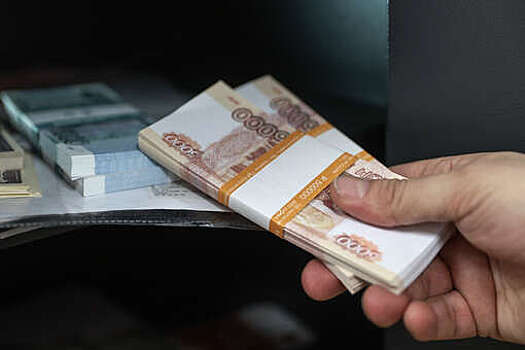 В Москве дочь бизнесмена отдала мошенникам 15,7 млн рублей