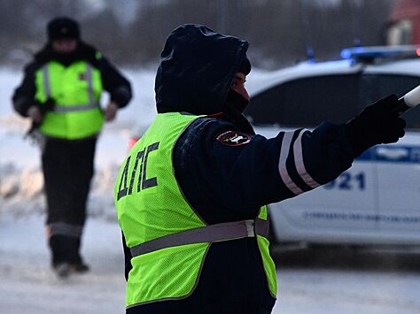 В Нижнем Новгороде в ДТП с грузовиком погибли трое человек