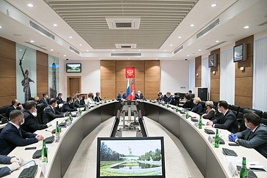 Андрей Бочаров подвел итоги 2020 года на Совете облдумы