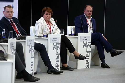 Балашихинский депутат Светлана Тананова выступила на Международном экономическом форуме в Петербурге