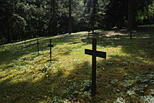 Изготовитель могильных крестов пригрозил обеспечить ими всех присутствующих