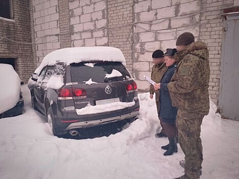 Конфискованный у курянина автомобиль передали на СВО