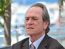 Томми Ли Джонс вышел на связь после смерти его 34-летней дочери