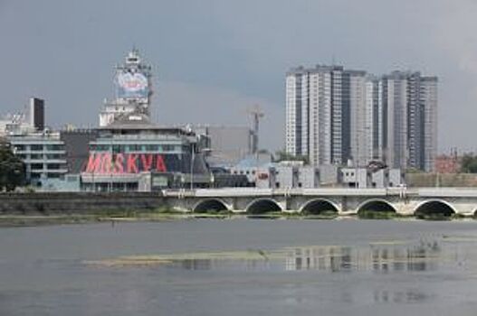 Экологи назвали возможные причины появления неприятного запаха в Челябинске
