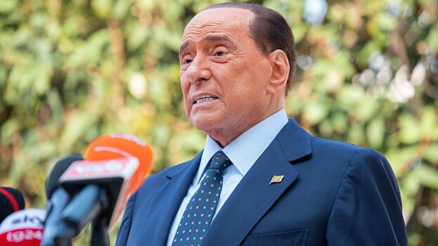 86-летнему экс-премьеру Италии Сильвио Берлускони поставили страшный диагноз