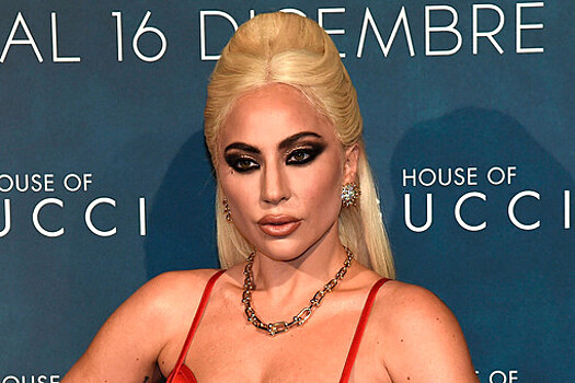 "Дикая, совершенно дикая": Леди Гага описала себя в постели