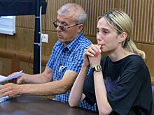 Машина сбила мужчину с ребенком на руках в Москве