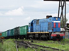 В Татарстане сошел с рельсов тепловоз