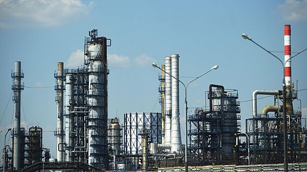 ЕК: Венгрия и&nbsp;Словакия начали использовать кризисные запасы нефти