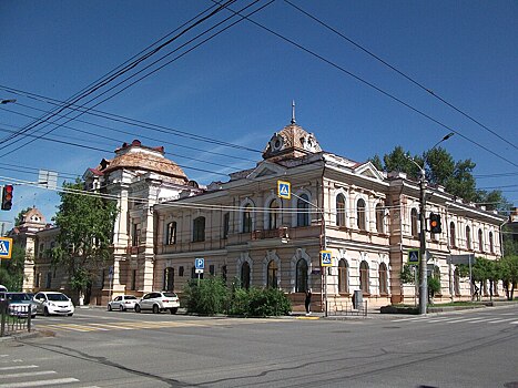 Традиции проектирования и строительства в России на примере создания Первой женской гимназии в Чите