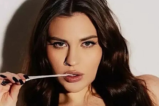 Внучка Михаила Боярского устроила откровенную фотосессию в день рождения