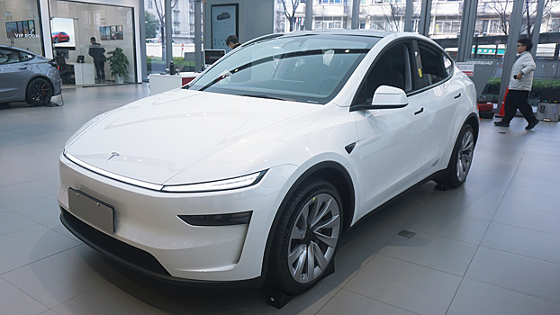Поставки автомобилей Tesla в Китай рухнули на 87%