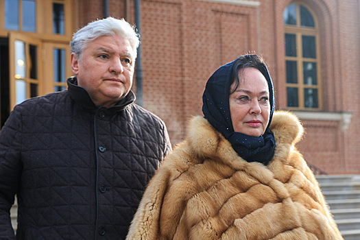 Гузеева публично унизила мужа