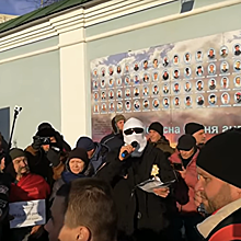 «Пиратский» Майдан: СБУ против «Белой балаклавы»