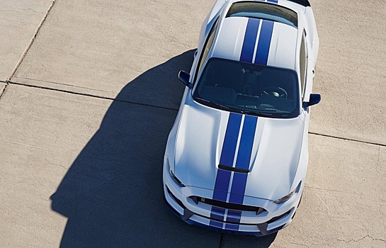 Американцы обвинили Ford в бесполезности спорткаров Mustang на треке