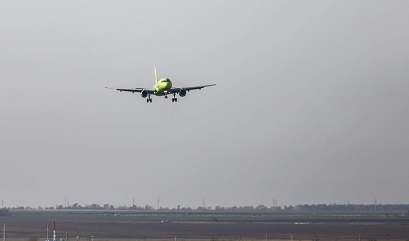 Аэропорт Волгограда после ночной угрозы БПЛА возобновил работу 28 января