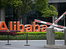 Люксовые ретейлеры объявили бойкот Alibaba