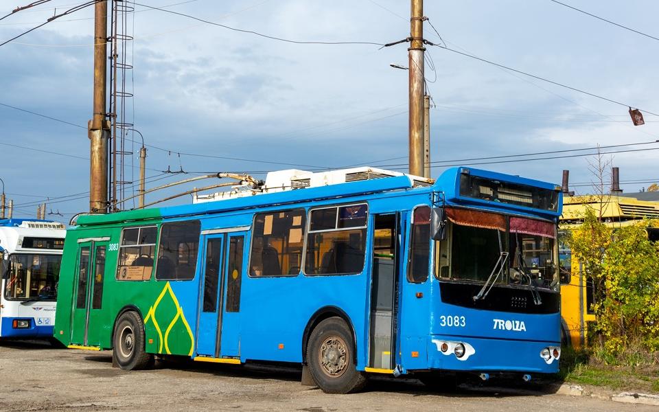 Рязанские активисты покрасили ещё один троллейбус