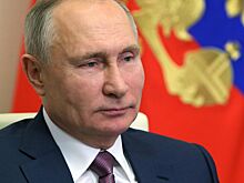 Путин проводит встречу с новым президентом Армении на полях ПМЭФ