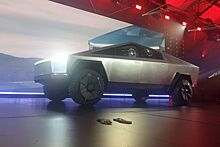 Tesla Cybertruck начали ржаветь. Они сделаны из нержавеющей стали