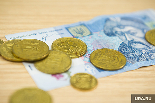 AP: Украина не сможет оплатить помощь Запада, не разрушив свою экономику