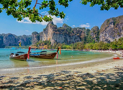 Таиланд продлил период беспошлинного въезда для туристов до апреля 2020 года