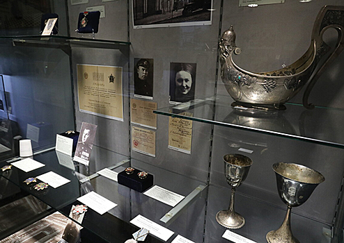 Центральный военно-морской музей представил выставку уникальных экспонатов Музея Черноморского флота
