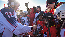 Хоккеисты из РФ и КНР сыграют в хоккей на льду Амура