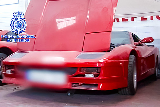 Полиция задержала торговцев поддельными Ferrari и Lamborghini