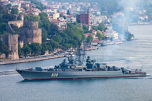 ВМФ России уничтожил врага с берега Крыма