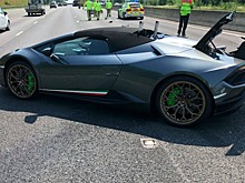 Новый Lamborghini разбили через полчаса после покупки