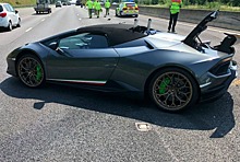 Новый Lamborghini разбили через полчаса после покупки