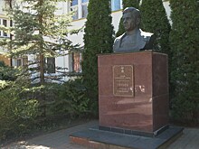 В Гурьевске почтили память генерал-майора Степана Гурьева, чьим именем назван город