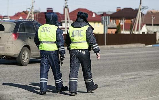 Два человека погибли в аварии с машиной каршеринга на севере Москвы