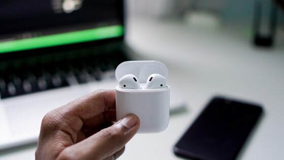 Большинство AirPods в России оказались поддельными