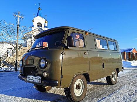 Пенсионер из Новосибирской области купил автомобиль для фронта и доставит его в зону СВО