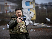 Выяснилось, почему Зеленского не ликвидировали у стелы в Купянске