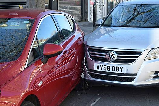 В Киеве два пьяных офицера ВСУ устроили ДТП