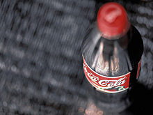 В Москве начали проверку жалоб на подозрительную Coca-Cola