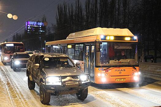 8-балльные пробки образовались в Нижнем Новгороде утром 21 декабря