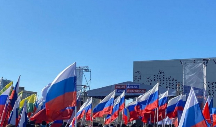 Волгоградцы отмечают 10-летие воссоединения Крыма и Севастополя с Россией
