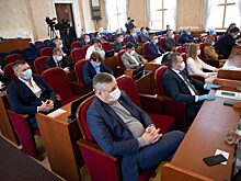 Поддержать детей и «малышей»