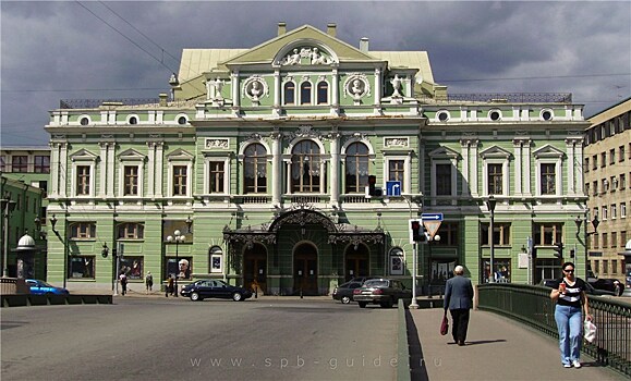 БДТ в Петербурге запустил всероссийскую онлайн-эстафету в поддержку врачей