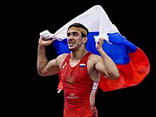 Заурбек Сидаков завоевал золото в вольной борьбе на Олимпиаде-2020