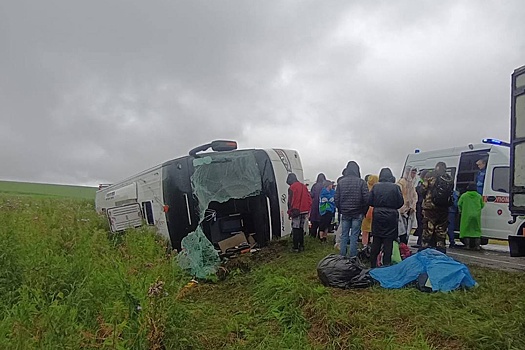 Семь человек пострадали в ДТП с туристическим автобусом в Башкирии