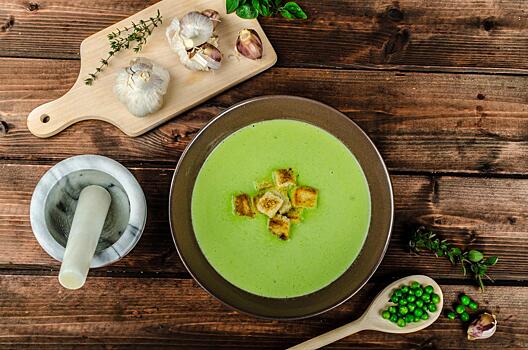 Мамин суп! Готовим простое первое блюдо с молодым зеленым горошком