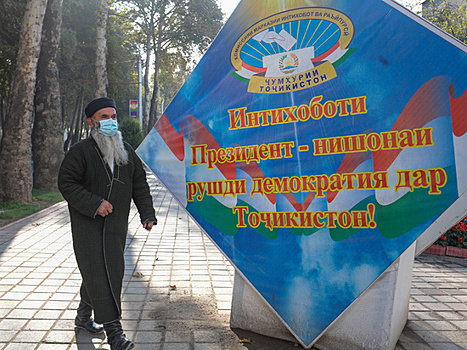 Таджикистану предрекли судьбу Белоруссии: люди устали от трудовой миграции