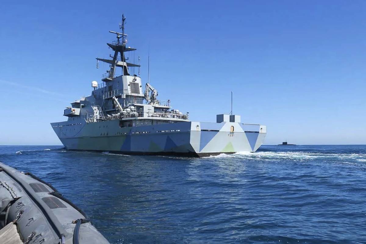 Раскрыты особенности замеченной британским флотом у берегов Франции российской подлодки