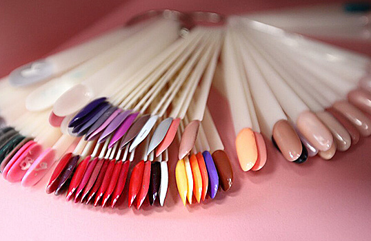 Предприниматели массово выставляют салоны красоты на продажу в преддверии налоговой реформы